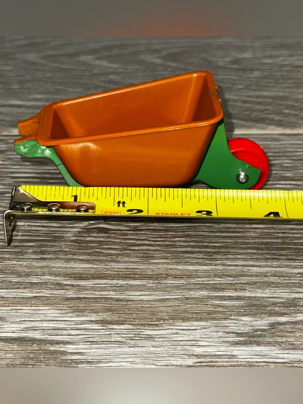 Playmobil brown wheelbarrow